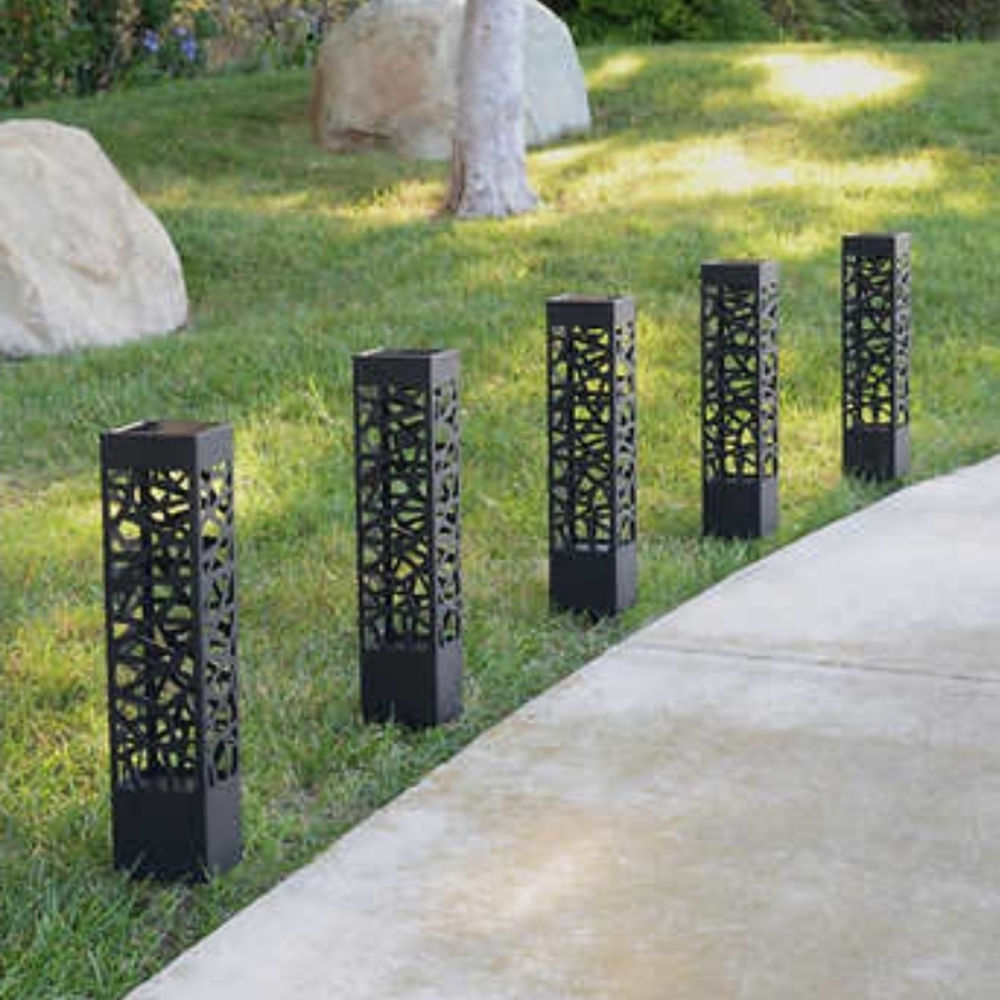(Ew)Tommy Bahama Square Solar Bollard Lights – 20 Lumen, 5-pack
